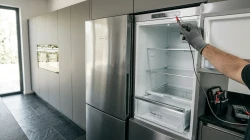 Частые неисправности холодильников Bosch: что ломается у немецкой техники и сколько стоит ремонт