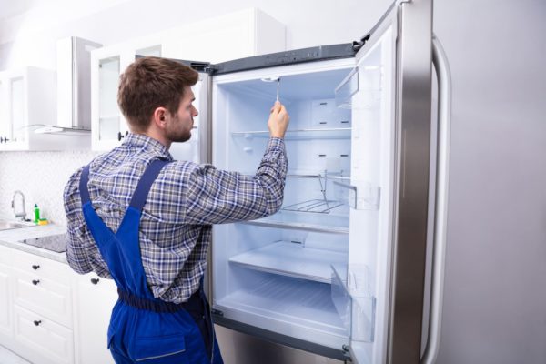 Почему холодильник постоянно работает и не отключается? Как найти неполадки и устранить их